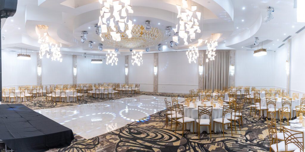 Bordeaux Venue, LA 2023: Modern banquet hall for unforgettable events. Book a free tour today!